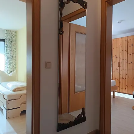 4-raum Silberdistel - Hallenbad & Sauna Apartmán *